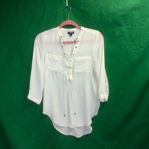 a.n.a. Size XS Off-White Lace-up Top